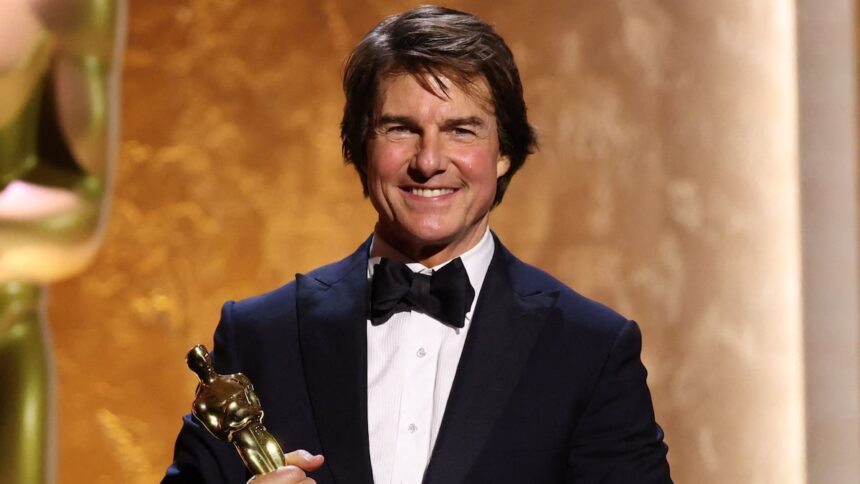 Tom Cruise recibe el Oscar honorífico por su trayectoria en 2025