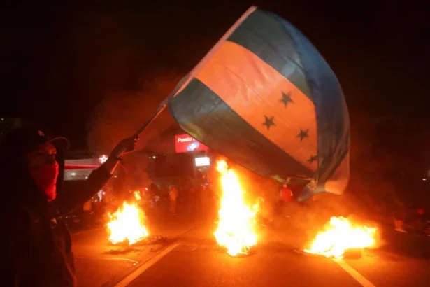 Crisis electoral en Honduras: sigue el retraso en el escrutinio