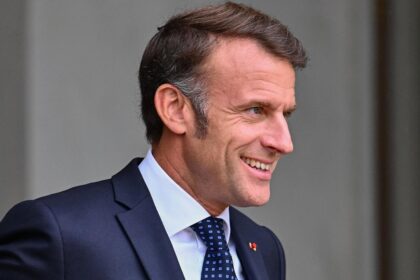 Francia informará sobre fertilidad a jóvenes de 29 años desde 2026