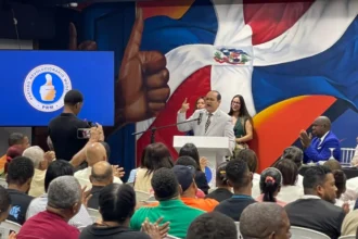 ASEMSOR pide a Abinader presidir el PRM para fortalecer unidad