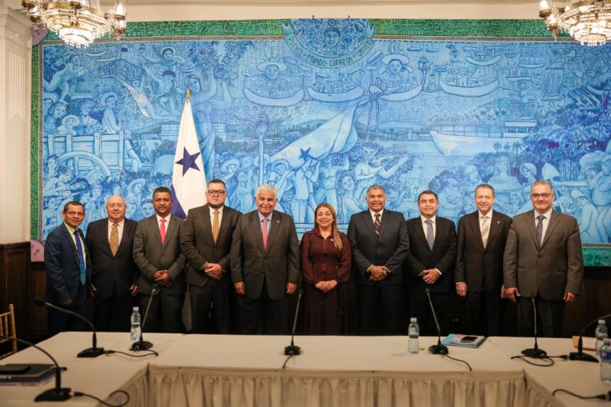 Mulino y Cambio Democrático priorizan agua, salud y carreteras