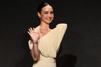 Demi Lovato explica por qué cantó “Heart Attack” en evento cardíaco