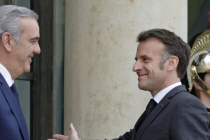 Macron y Abinader refuerzan cooperación Francia-República Dominicana