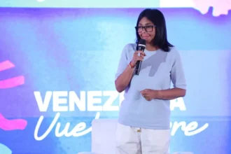Delcy Rodríguez lanza plan para optimizar activos y producción