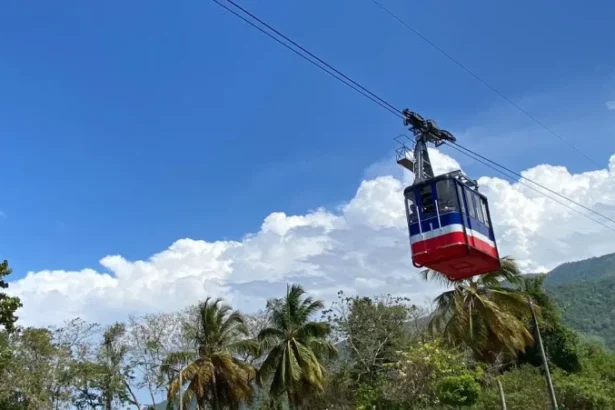 Abinader deroga fideicomiso del Teleférico de Puerto Plata