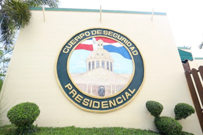 Gobierno cubrirá gastos médicos tras accidente de avanzada presidencial