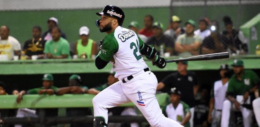 Estrellas Orientales buscan renovar a Robinson Canó para LIDOM