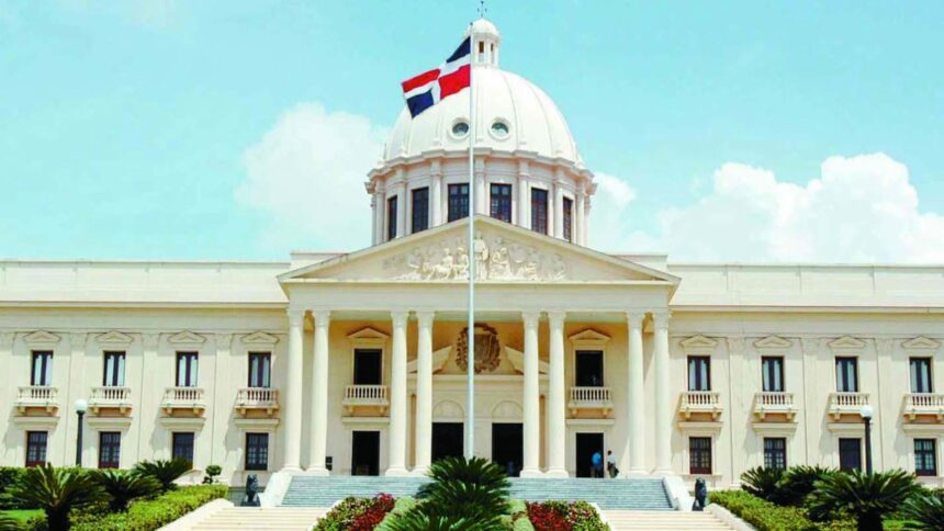 Gobierno dominicano busca RD$80 mil millones por crisis petrolera