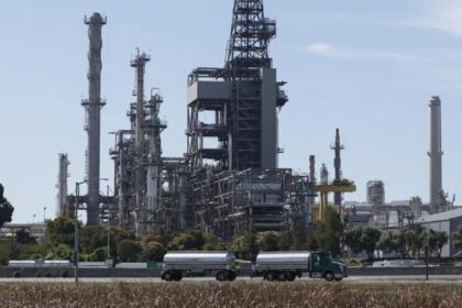 Petróleo WTI cae a 95 dólares por posible acuerdo EE.UU.-Irán