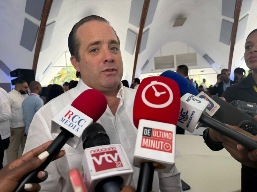 Paliza pide a la JCE frenar proselitismo fuera de plazo legal