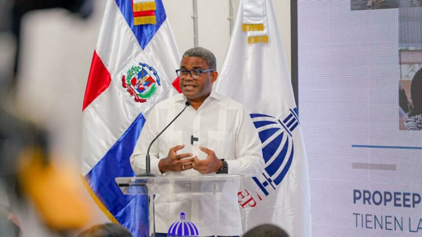 Gobierno rehabilitará 1,400 viviendas en Santo Domingo